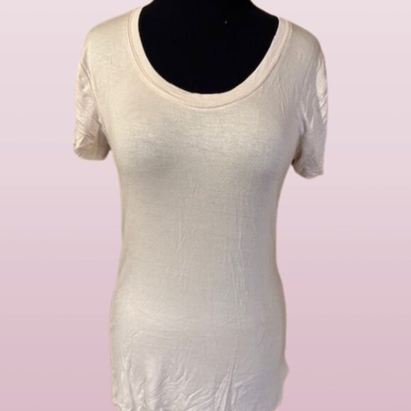Zenana Outfitters Tops - Beige Scoop Neck T Shirt T1464M NWT Boutique